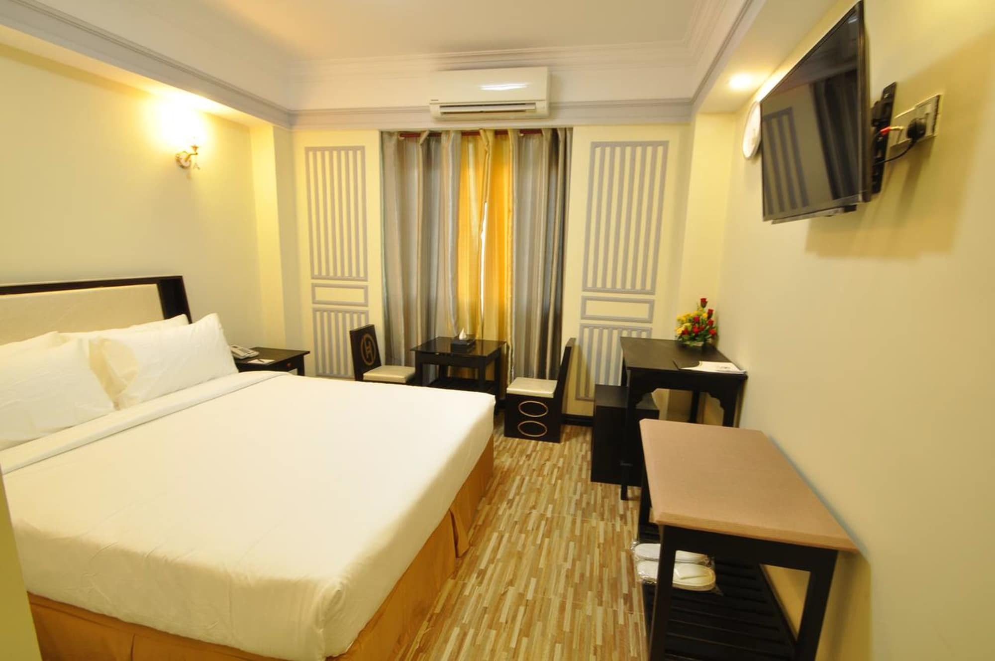 Hotel Heaven Rangoon Eksteriør billede